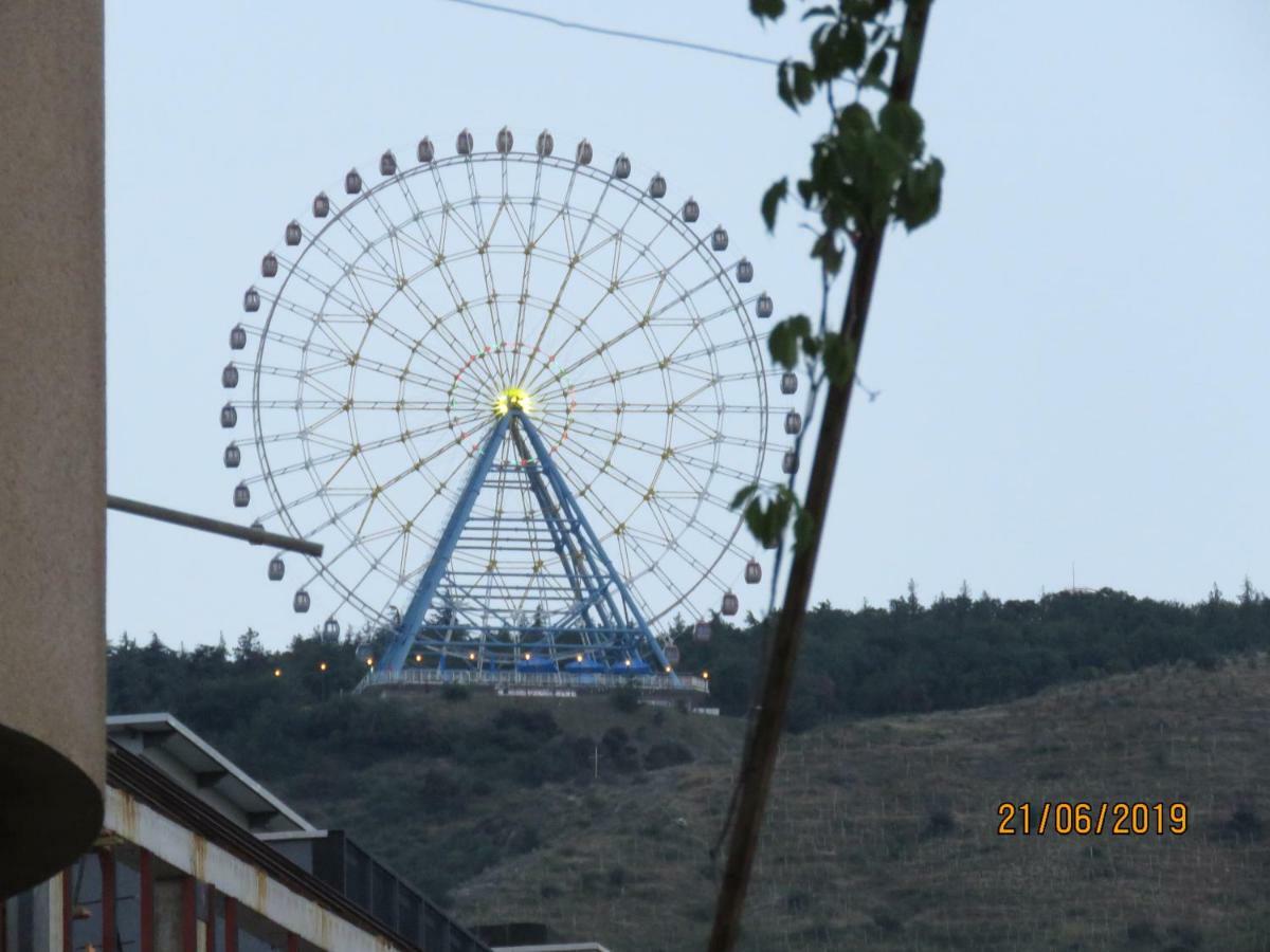 Atlas Hotel Tbilisi Exterior photo
